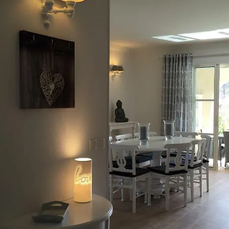 Du Les Restanques Vakantiehuis Grimaud